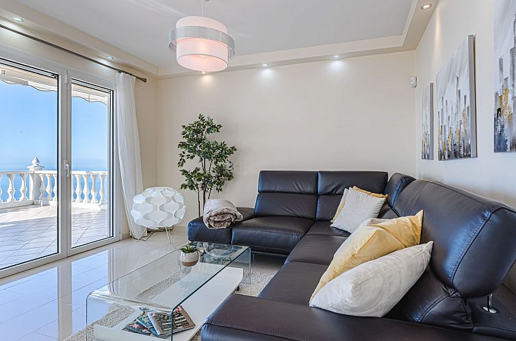 Vakantiehuis Luxusvilla mit fantastischem Meerblick