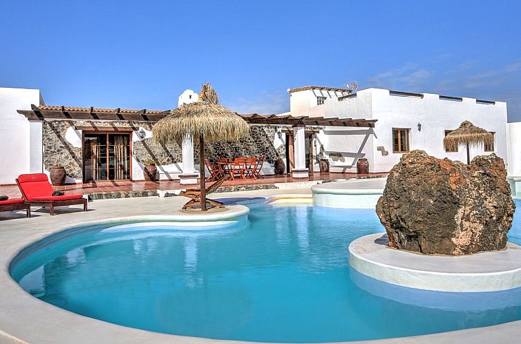 Vakantiehuis Villa mit privatem Pool