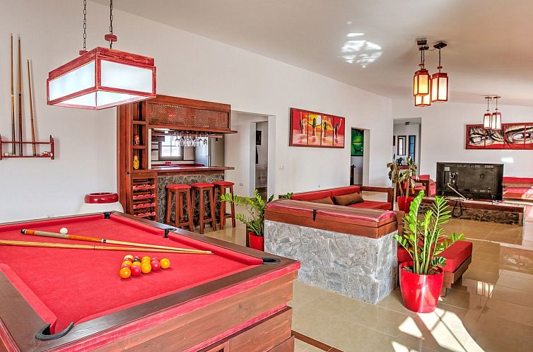 Vakantiehuis Villa mit privatem Pool