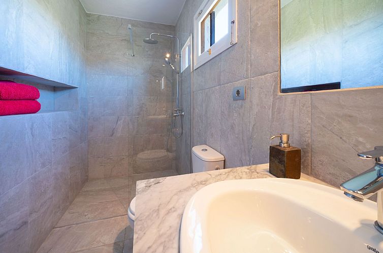 Vakantiehuis Secret Garden Villa - ländlicher Boutique-Rüc