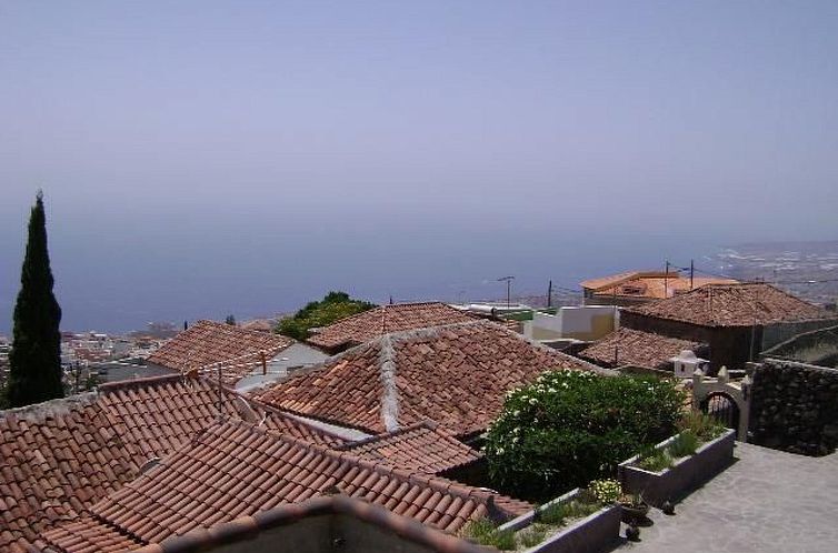 Vakantiehuis Haus mit Schwimmbad-Whirlpool in ruhiger Umgebu