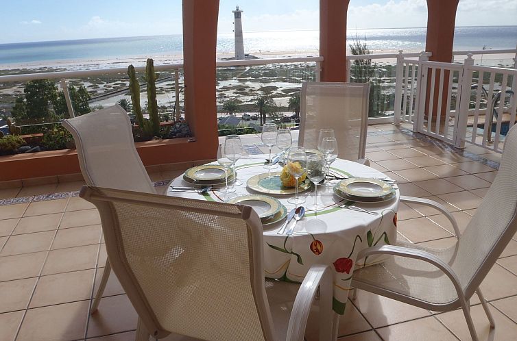 Appartement Luxuriöse Ferienwohnung mit Sonnenterrasse