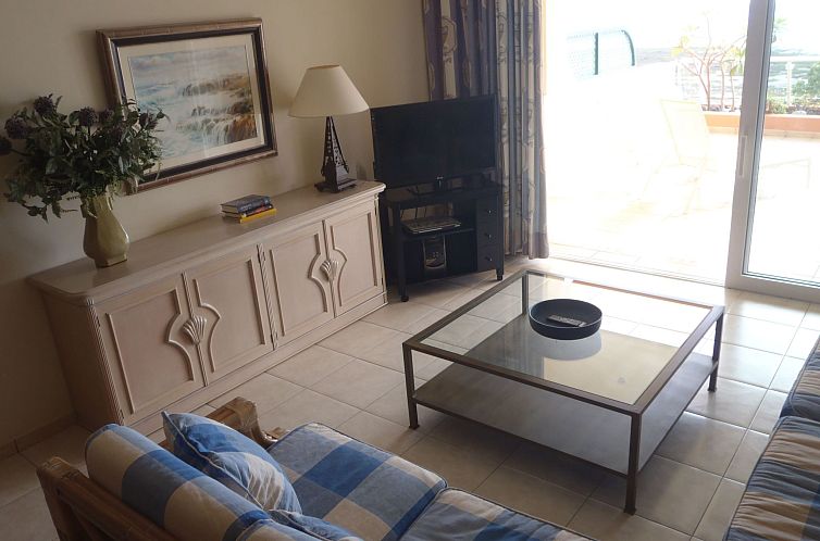 Appartement Luxuriöse Ferienwohnung mit Sonnenterrasse