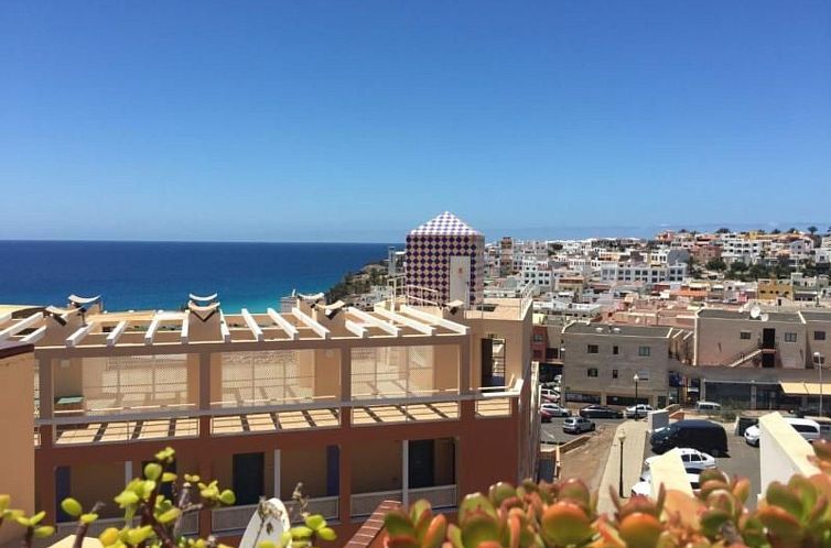 Appartement Schöne Wohnung mit Sonnenterrasse und Meerblick