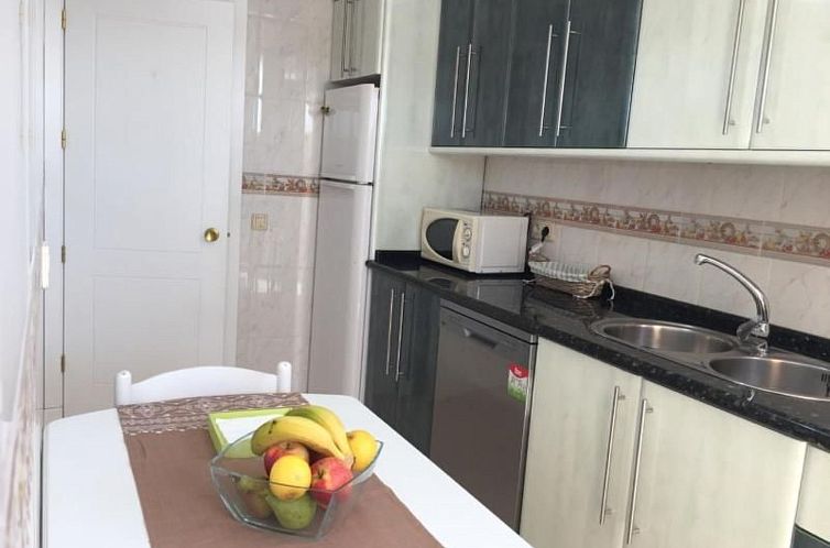 Appartement Schöne Wohnung mit Sonnenterrasse und Meerblick