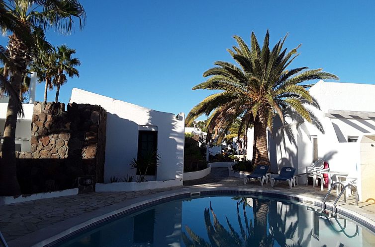 Vakantiehuis Sonniges Ferienhaus mit Grill, Garten und Pool