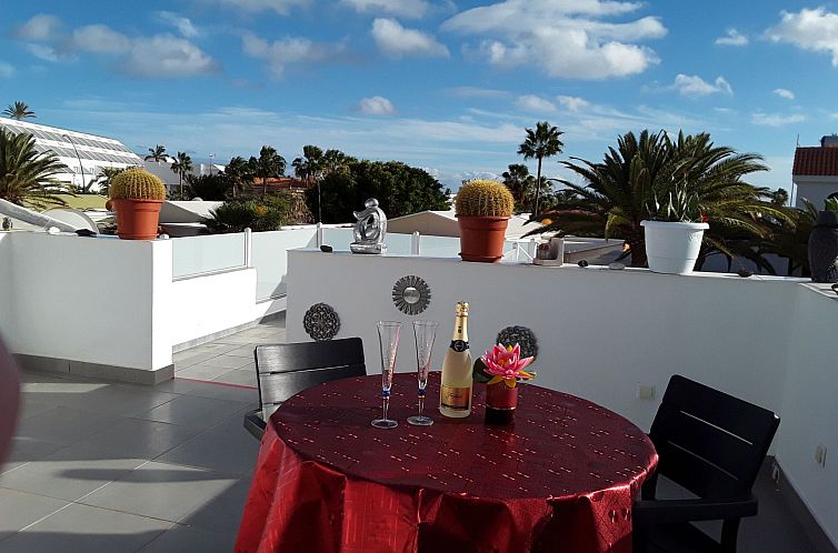 Vakantiehuis Sonniges Ferienhaus mit Grill, Garten und Pool