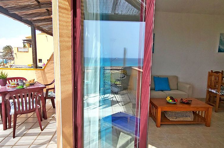 Appartement Schöne Ferienwohnung mit Terrasse und Meerblick