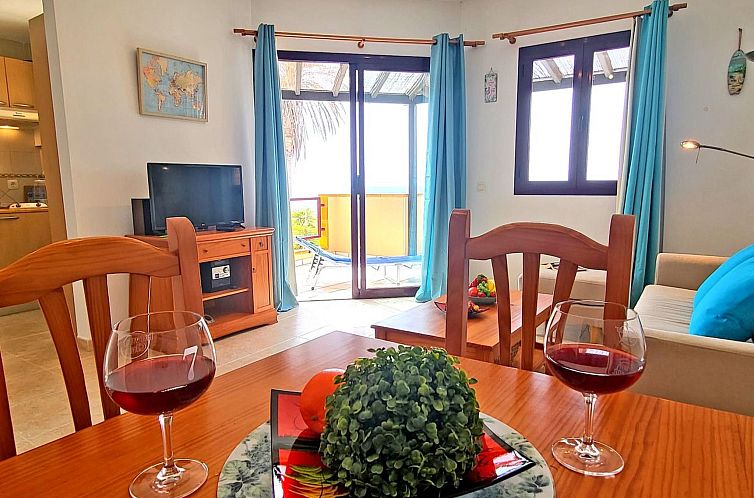 Appartement Schöne Ferienwohnung mit Terrasse und Meerblick