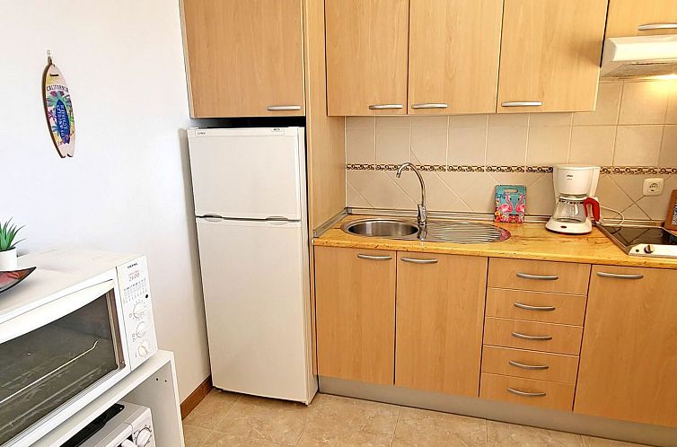 Appartement Schöne Ferienwohnung mit Terrasse und Meerblick