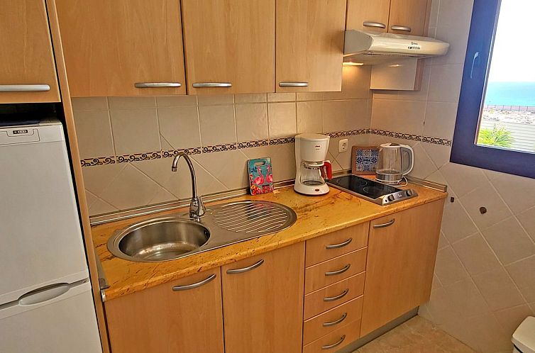 Appartement Schöne Ferienwohnung mit Terrasse und Meerblick