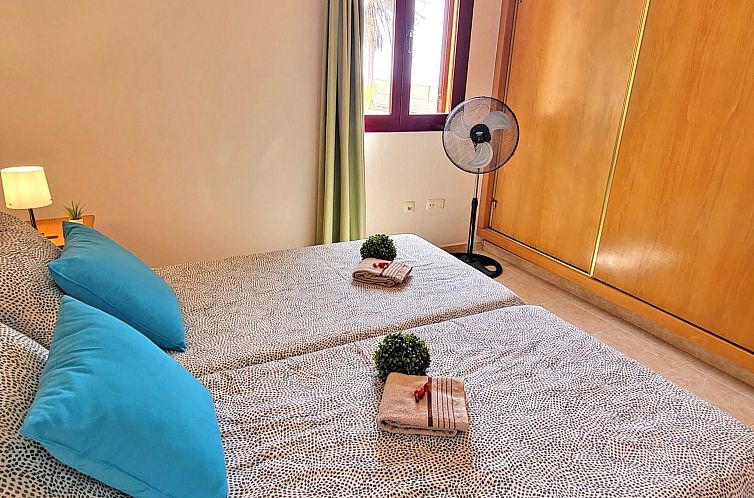 Appartement Schöne Ferienwohnung mit Terrasse und Meerblick