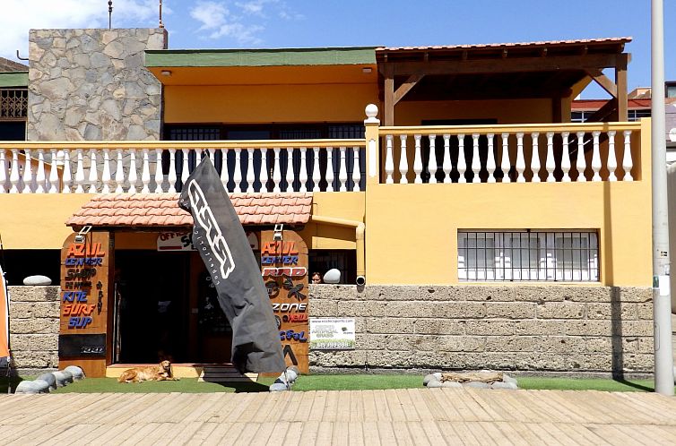 Vakantiehuis Haus mit Wifi und Terrasse direkt am Strand