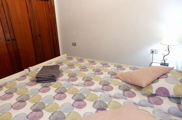 Appartement mit Balkon und Meerblick