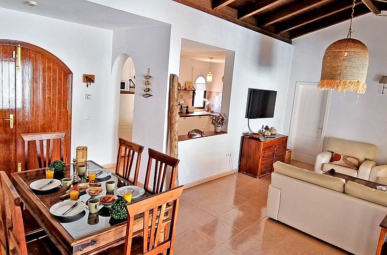 Vakantiehuis Komfortables Ferienhaus in Corralejo mit privat