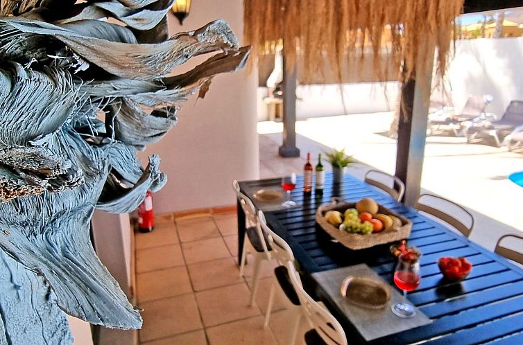 Vakantiehuis Komfortables Ferienhaus in Corralejo mit privat
