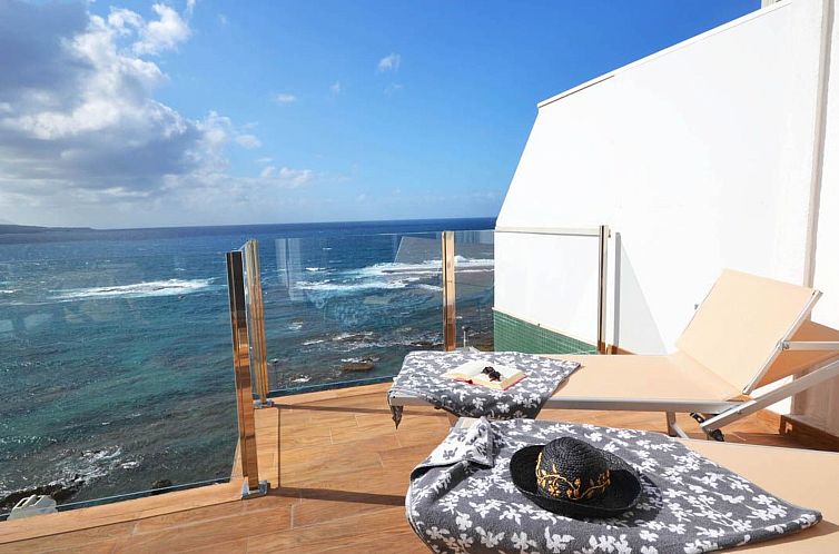 Appartement Wohnung mit privater Terrasse und Meerblick