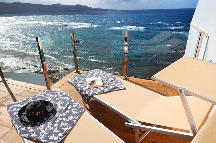 Appartement Wohnung mit privater Terrasse und Meerblick