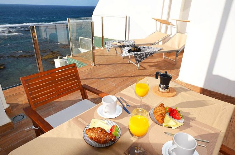 Appartement Wohnung mit privater Terrasse und Meerblick