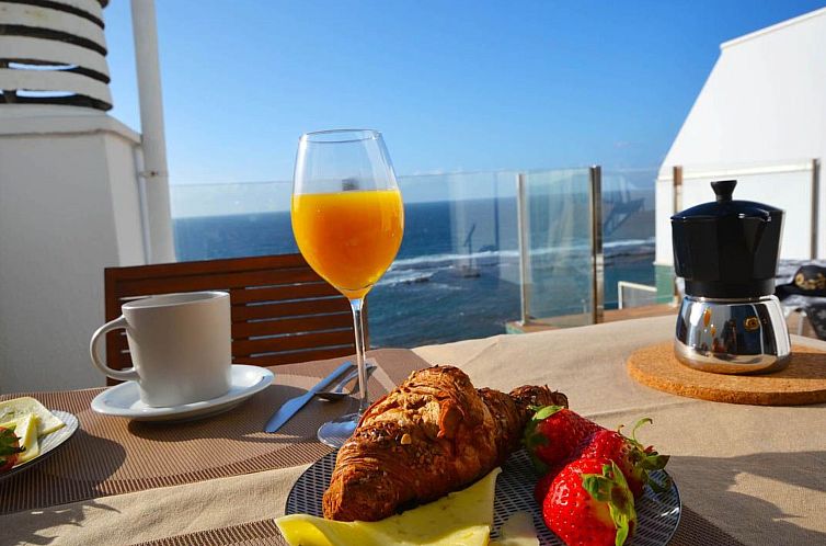 Appartement Wohnung mit privater Terrasse und Meerblick