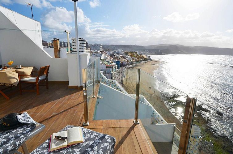 Appartement Wohnung mit privater Terrasse und Meerblick