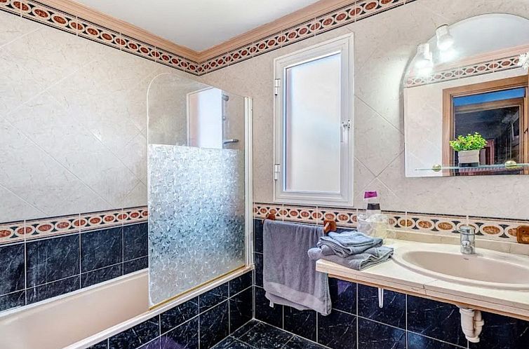 Appartement schöne Wohnung Radazul Meerblick