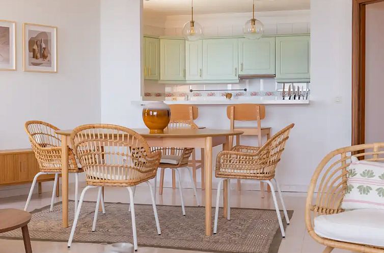 Radazul Beachfront Apartment