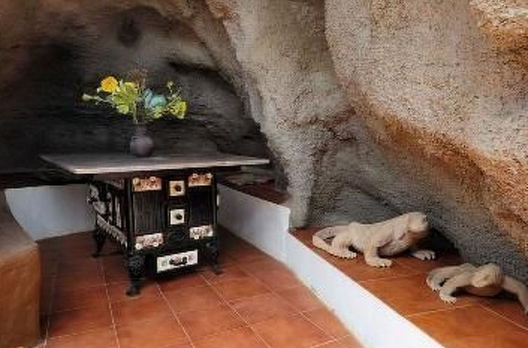 Vakantiehuis Schlafen in einer vulkanischen Höhle