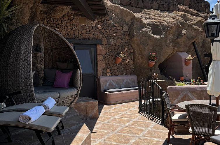 Vakantiehuis Schlafen in einer vulkanischen Höhle