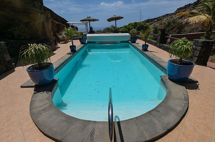 Vakantiehuis Finca "Castillo Bentley" Schlafen in einer vulk