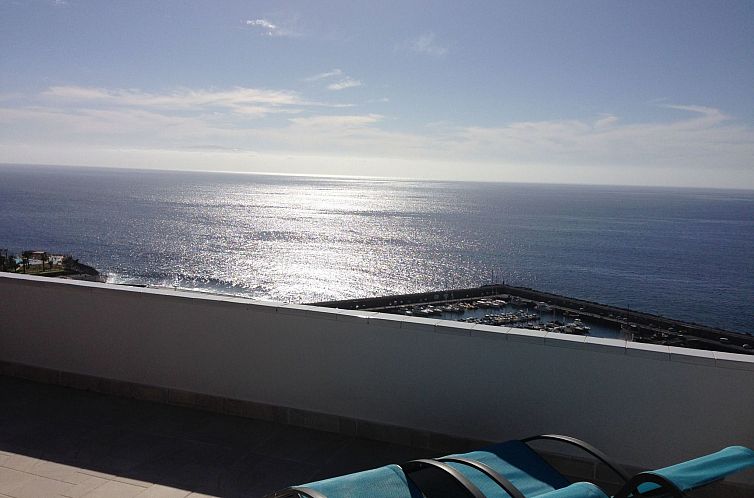 Appartement Wohnung mit Aussicht, Terrasse und Schwimmbad