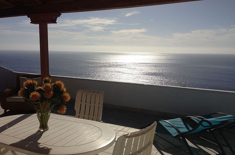 Appartement Wohnung mit Aussicht, Terrasse und Schwimmbad