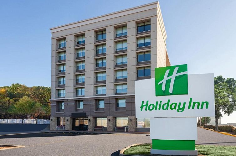 Holiday Inn Chicago/Oak Brook, an IHG Hotel