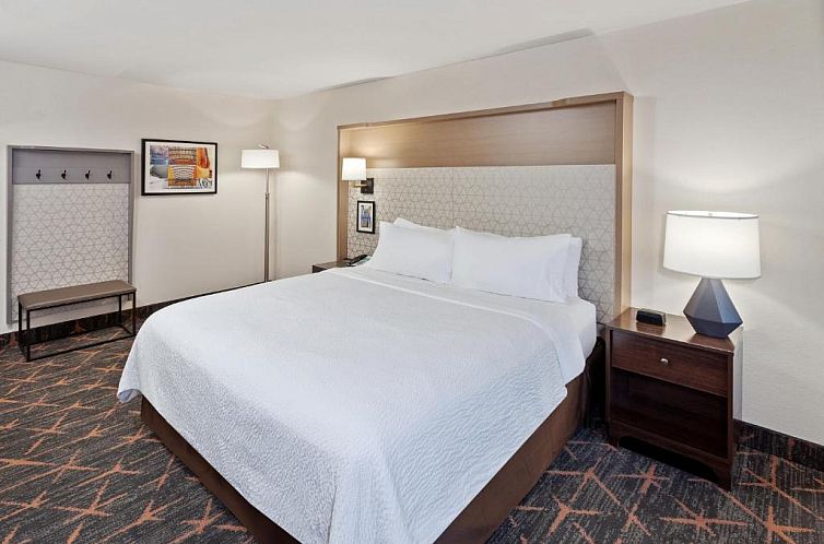 Holiday Inn Chicago/Oak Brook, an IHG Hotel