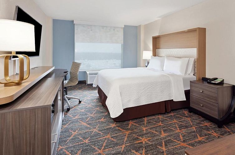 Holiday Inn Chicago/Oak Brook, an IHG Hotel