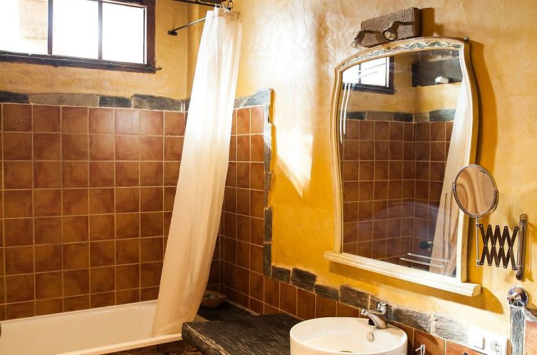 Vakantiehuis Casa Rural "Orgullo" mit Sprudelbad