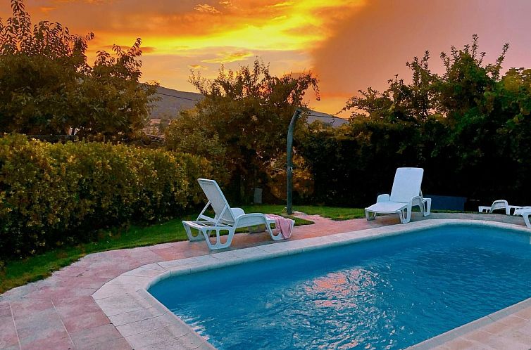Vakantiehuis Sehr gepflegtes Ferienhaus im typisch spanische