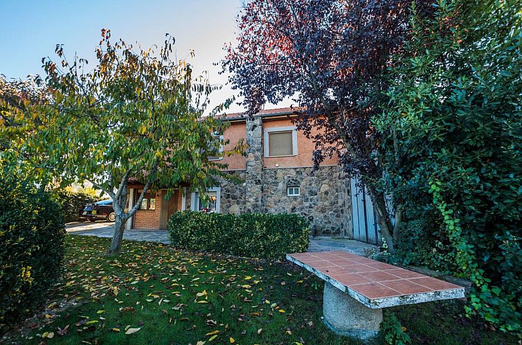 Vakantiehuis Sehr gepflegtes Ferienhaus im typisch spanische