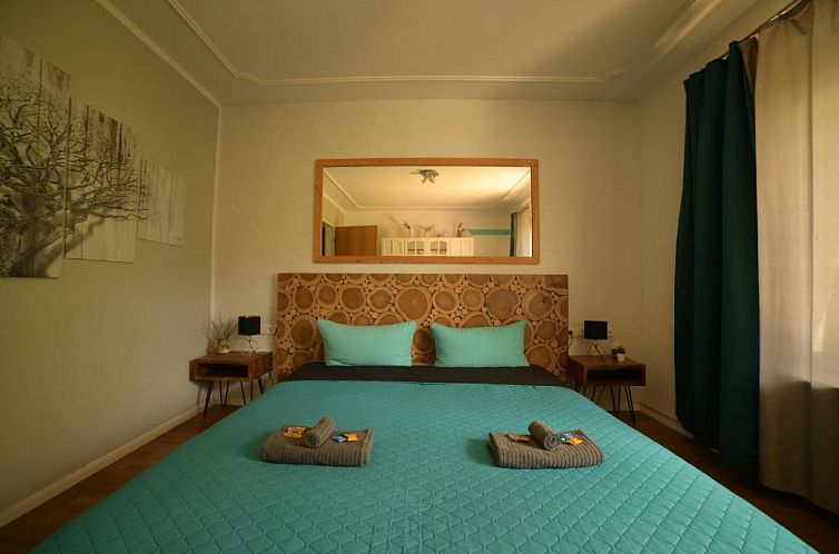 Yeti Lux - Family Garden Lodge