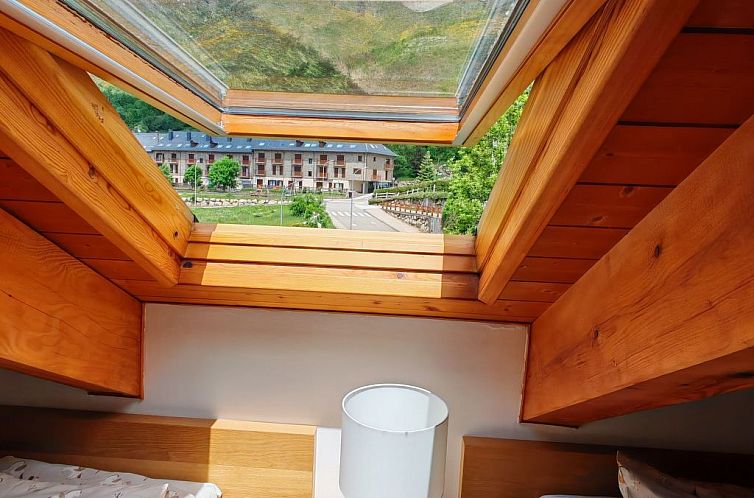 Appartement Aüt 3 Dachgeschosswohnung in Vall de Boí