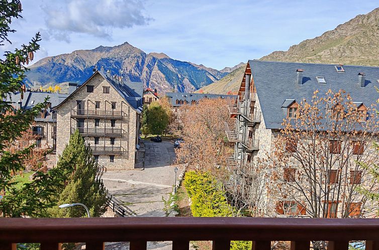 Appartement Duplex Muntanyó 2 mit Balkon und Blick auf den 
