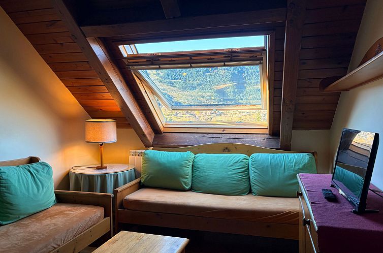 Appartement Triplex Erta 8 mit Dachgeschoss und ausgezeichne