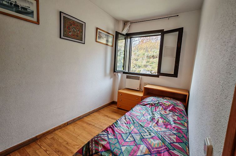 Appartement Wohnung Besiberri 3 befindet sich im Erdgeschoss
