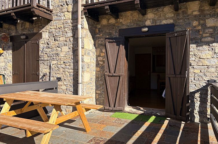 Appartement Wohnung mit Terrasse und Garten Besiberri 1 Vall