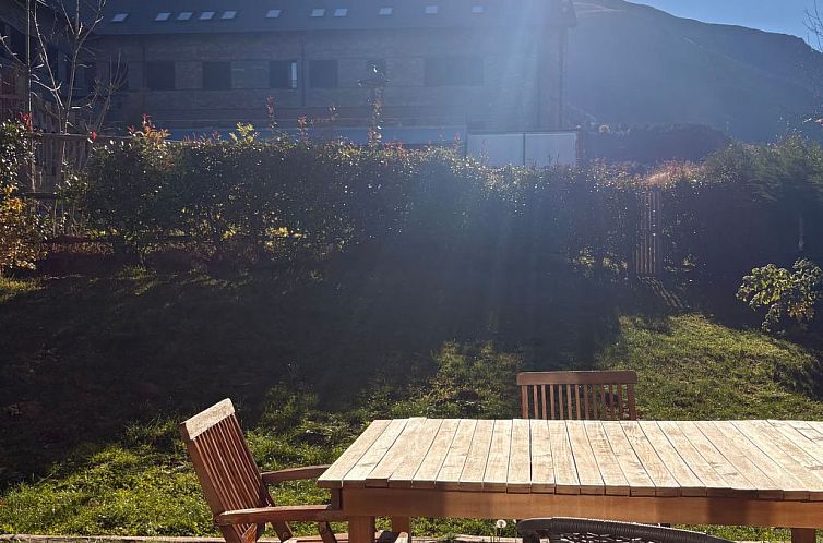 Appartement Erdgeschosswohnung Aüt 1 mit privatem Garten in