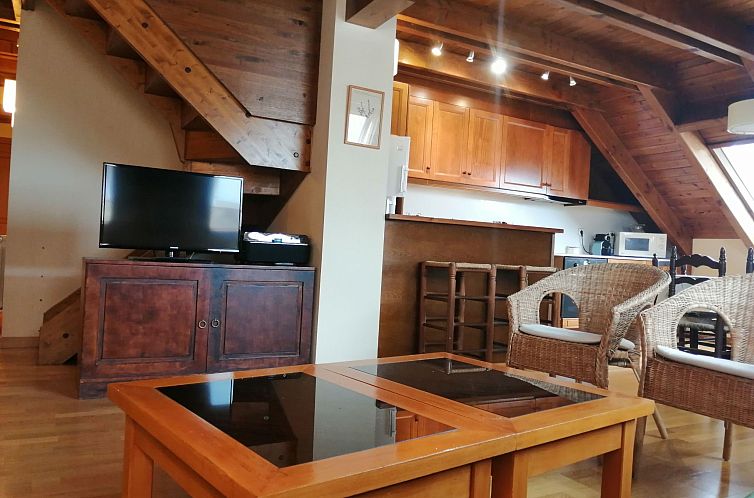 Appartement Duplex mit moderner und geräumiger Küche Erta 