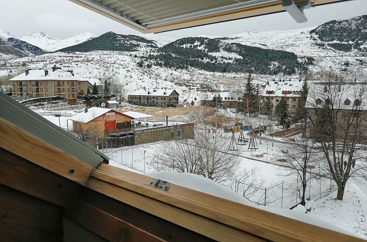 Appartement Duplex mit moderner und geräumiger Küche Erta 
