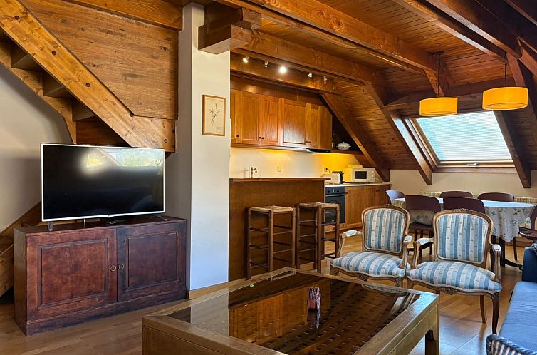 Appartement Duplex mit moderner und geräumiger Küche Erta 