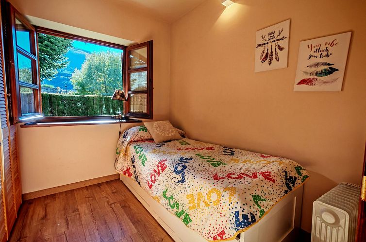 Appartement Wohnung mit privatem Garten und gemütlichem Pui