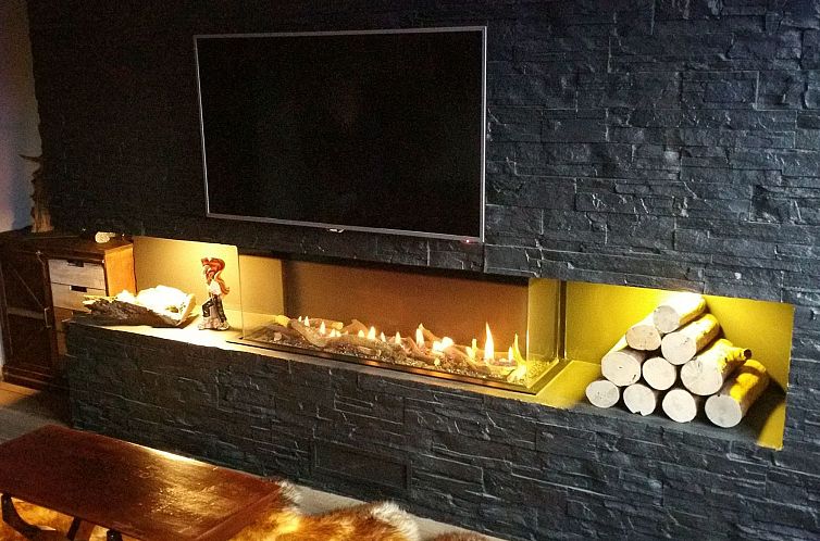 Appartement Appartement 'Borredà' mit Kaminofen